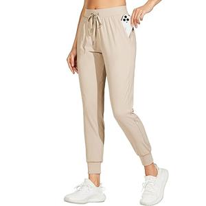 Willit Women's Joggers Pants Lightweight Athletic Sweatpants with Pockets Running Workout Casual Tapered Pants (Black)