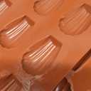 20 Cavity Madeleine Pan, 2Pcs Nonstick Silicone Madeleine Molds, Shell Shape Baking Cake Mold Pan (Brick Red)