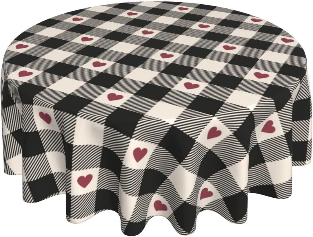 BETGINY Checkered Valentines Tablecloth Round 60 Inch,Black Plaid Table Cloth,Stain Resistance Polyester Red Heart Memorial Day Table Covers for Kitchen Dining,Small Tablecloth for Parties Picnic