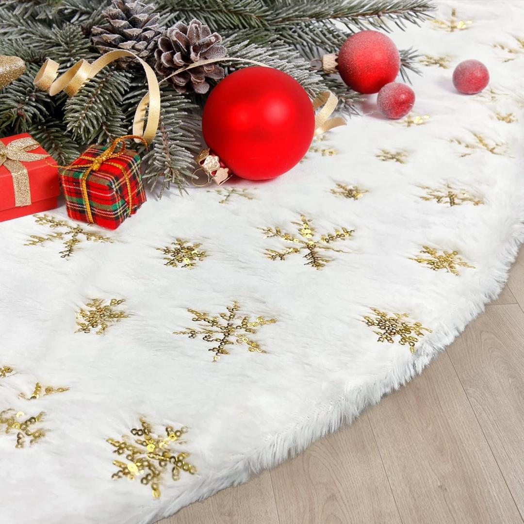 Christmas Tree Skirt, Voyoly 72 Inch Gold Snowflake White Christmas Tree Decorations Indoor Sequin Tree Collar Faux Fur Plush Rug Xmas Large Mat Decor Ornaments