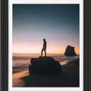 Golden State Art, 18x24 Picture Frame - Displays 16x20 Photo with Mat or 18x24 Without Mat, Wide Moulding Solid Wood Frame for Wall Display, Black