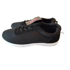 Bobbie Brooks Ladies Black Sneakers Size 9 Bobbie Brooks Ladies Black Sneakers Size 9