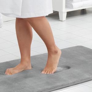 Genteele Memory Foam Bath Mat Non Slip Absorbent Super Cozy Velvet Bathroom Rug Carpet (20 Inches X 32 Inches, Grey)