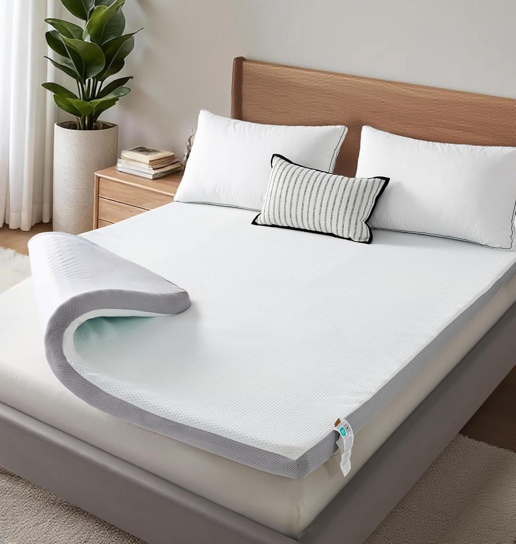 SAPHREAS 3 Inch Memory Foam Mattress Topper King Size with Soft Ventilated Mattress Pad Cover, Egg Crate Bed Topper for Back Pain & Pressure Relief, CertiPUR-US Certified (White)