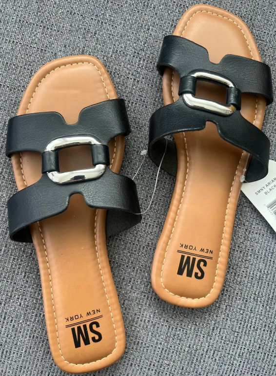 SM New York Comfortable Sandals for Women Size 8
