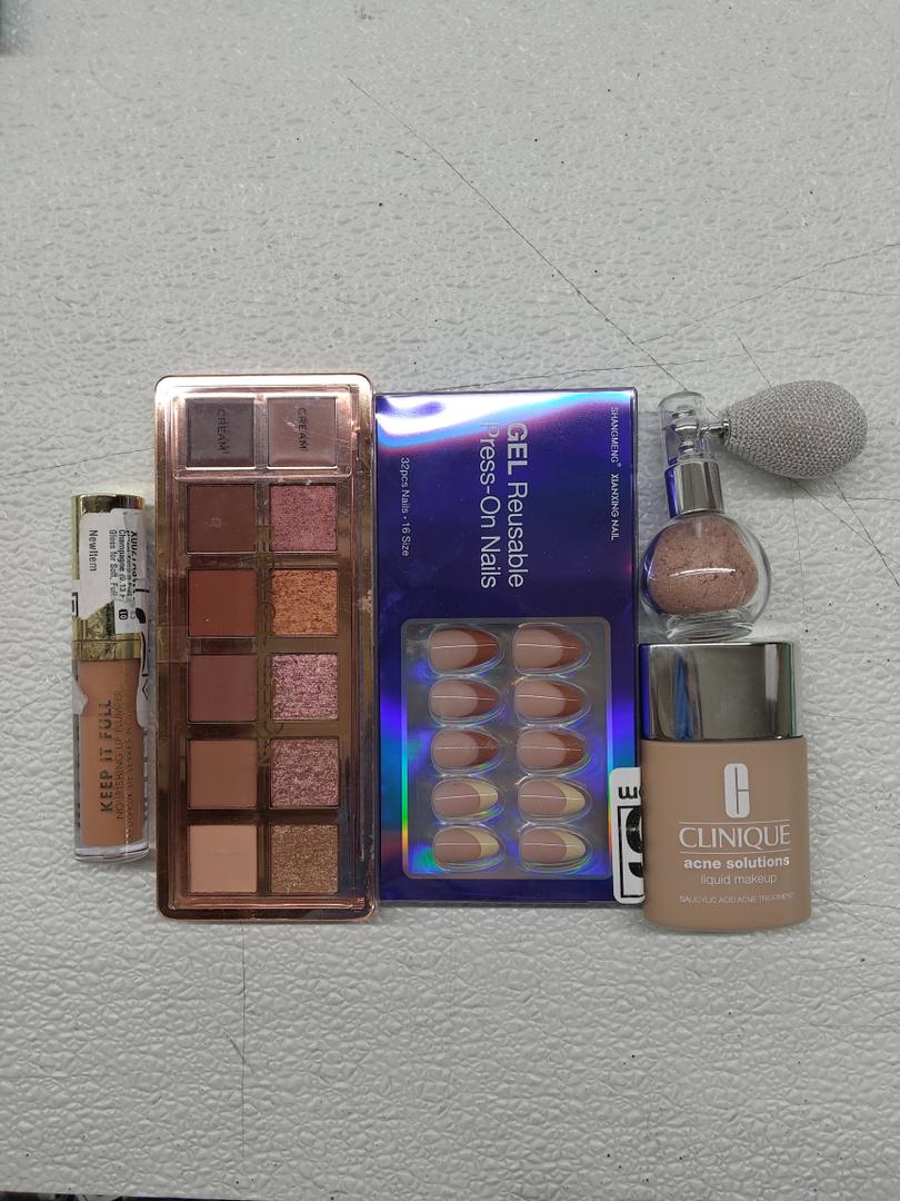 Kaynest Hair and Body Glitter Spray. Revolution. SHANGMENG French Tips Press on Nails Almond for Women Gift. KEEP IT FULL. Clinique acne solutions