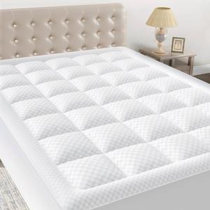 OLANLY Queen Quilted Fitted Mattress Pad, Elastic Fitted Mattress Topper, Cooling Soft Mattress Cover Stretches up to 21 Inches Deep, Machine Washable Mattress Protector (60x80 inch, White)