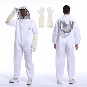 Bee Suit for Men Women Sting Proof, Polycotton Beekeeping Suit Beekeeper Costume&with Glove &Ventilated Hood, Bee Outfit for Backyard and beekeeping supplies (XXL)