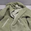 EVALESS Womens Fleece Jacket Long Sleeve Zip Up Sherpa Coats 2025 Fall Winter Trendy Fuzzy Hooded Jackets with Pockets (Medium, Green)