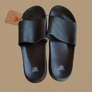 VIV MEN'S BLACK SELF DESIGN SLIDERS SANDLES BY ZEROXPOSUR (ZXOUTDOOR) SZ. 13
