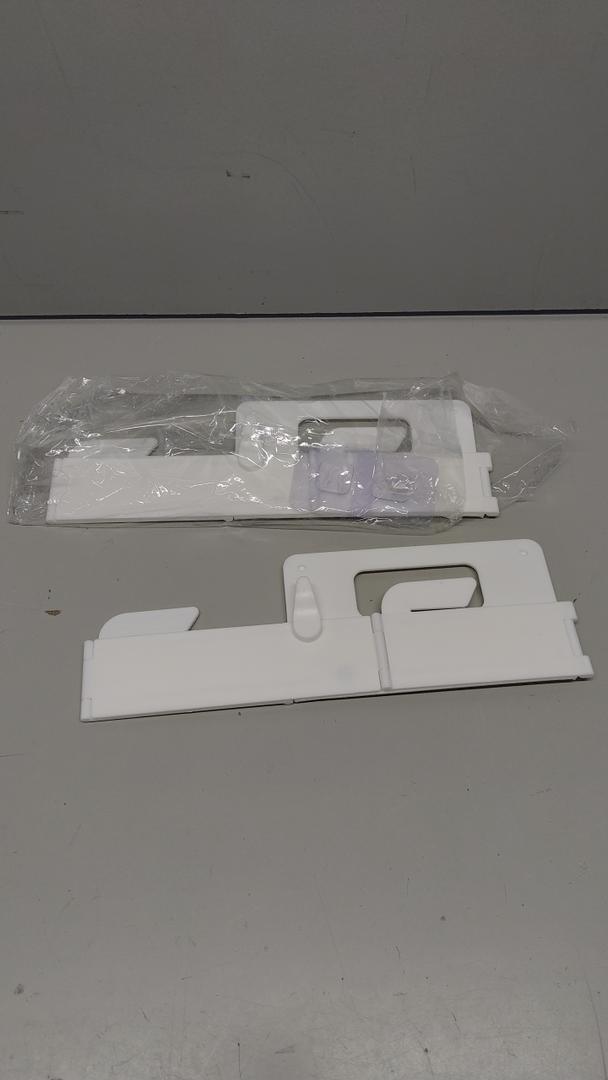 2 Pack White Plastic Parts