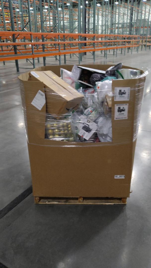 Pallet of Salvage Items