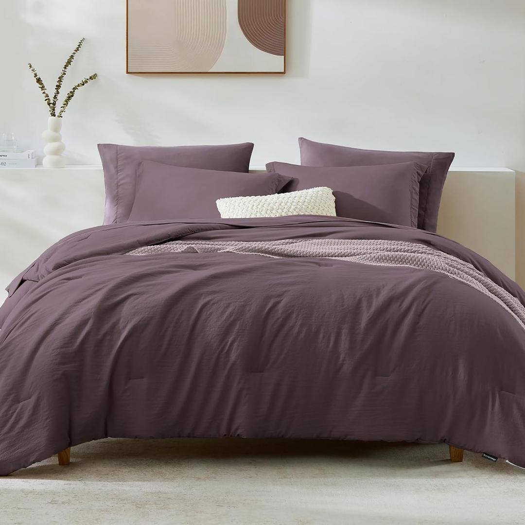 WRENSONGE Full Size Comforter Set- 7 Pieces Artic Plum Bed in a Bag Full Size Comforter with Fitted Sheet, Flat Sheet, 2 Pillow Shams, 2 Pillowcases, Warm Bedding Sets for All Season (Full, 80"x90")