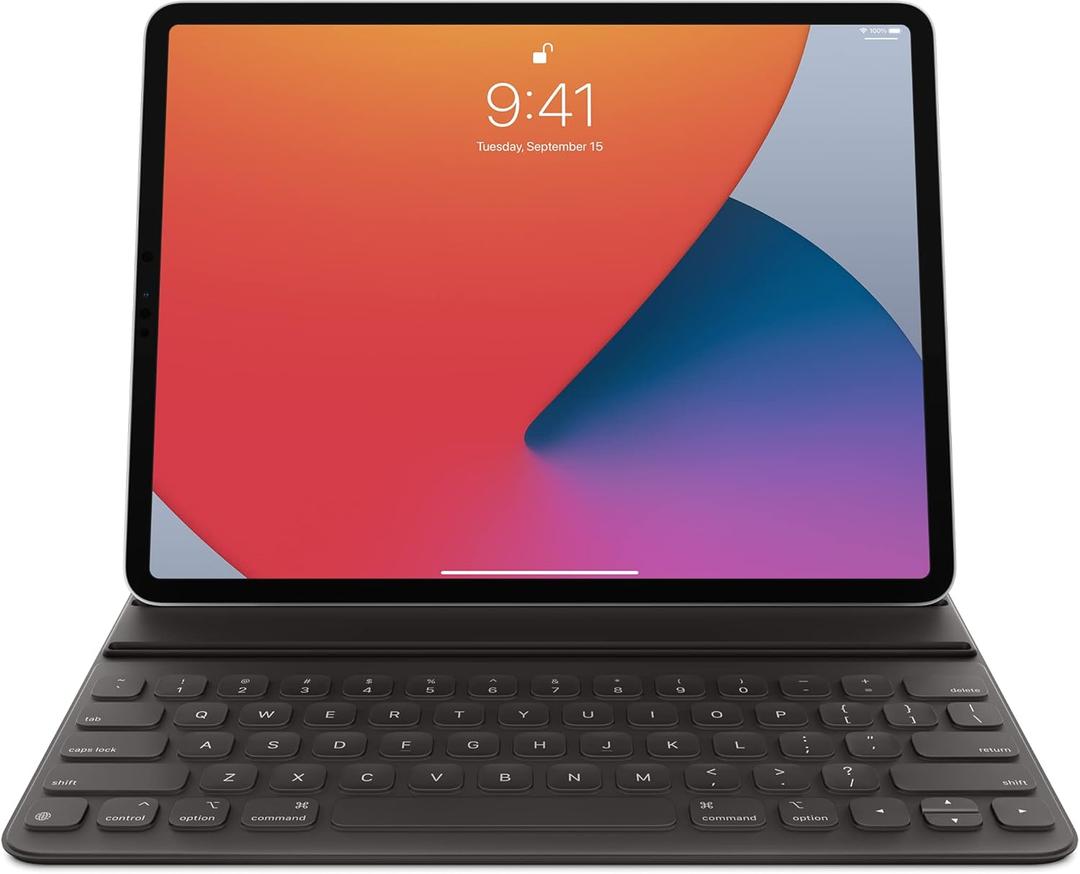 Apple Smart Keyboard Folio: iPad Keyboard case for iPad Pro 12.9inch (3rd, 4th, 5th, 6th Generation), Two Viewing Angles, Front and Back Protection, US English - Black (Swiss)