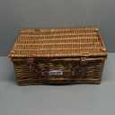 Wicker Picnic Basket Set for 2 Persons with Waterproof Picnic Blanket and Large Insulated Cooler Compartment, Willow Picnic Hamper Basket with Cutlery Service Kits for Camping, Wedding (Red) (Blue)