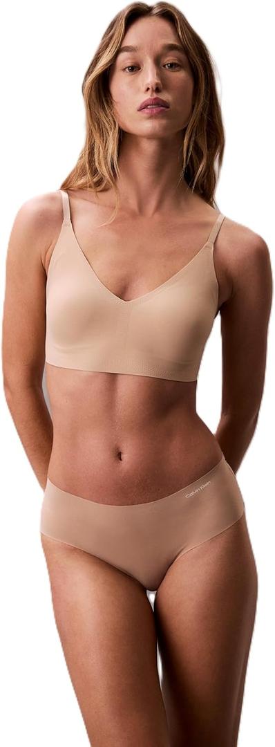 Calvin Klein Women's Invisibles Comfort Lightly Lined Seamless Wireless Triangle Bralette Bra (Bare), XS