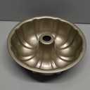 TeamFar 10 Inch Nonstick Cake Pan, 10 Cups Fluted Tube Cake Pan for Baking, Heavy Duty Carbon Steel Round Baking Tray for Making Jello/Monkey Bread/Chocoflan, Non Toxic, Easy Clean-Champagne Gold