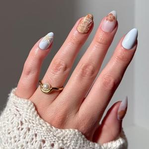 Glamnetic Press On Nails - Sea Star | Short Almond Seashell Nails with 3D Nail Art, Reusable Summer Nails | 15 Sizes - 30 Nail Kit with Glue