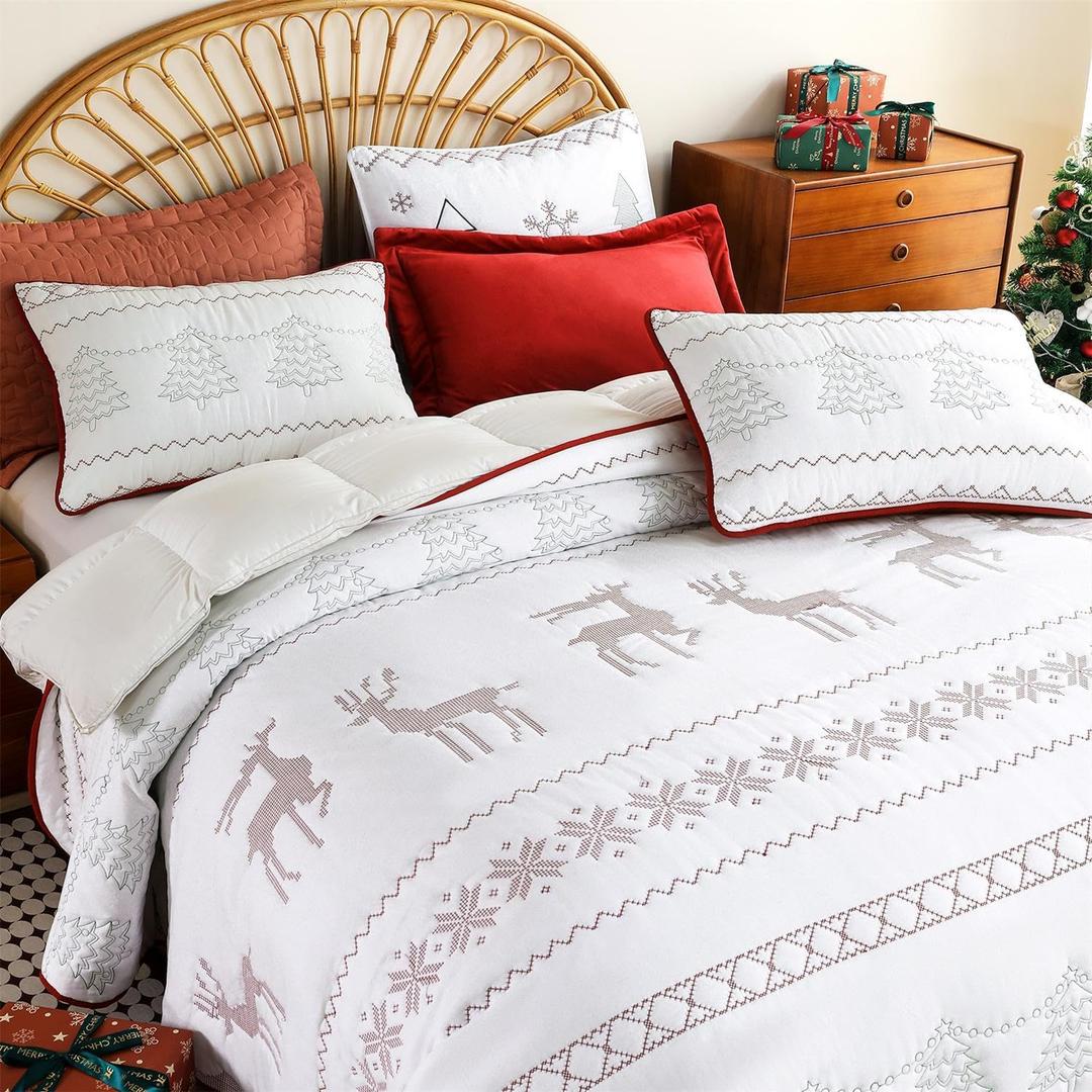 Christmas Queen Size Quilt Set Red-92"x96" Bedspread with 2 Pillow Shams-Exquisite Embroidery Bedding Comforter for All Season-Lightweight Coverlet-Festival Decorations