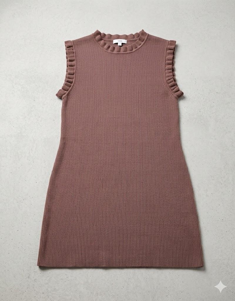 Round Neck Ruffle Sleeveless Top Large
