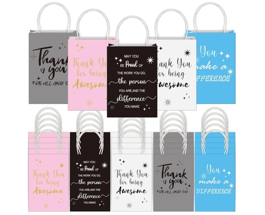 Gueevin 40 Pcs Employee Appreciation Gifts Bulk Thank You Bags CNA Gift Bags Bulk Paper Snack for Staff Teacher Team End of The Year Staff