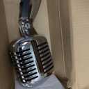 Pyle Classic Retro Dynamic Vocal Microphone - Old Vintage Style Unidirectional Cardioid Mic with XLR Cable - Universal Stand Compatible - Live Performance In Studio Recording - PDMICR42SL (Silver)