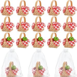 INTERWARM 24 Sets Mini Woven Picnic Baskets, Mini Flower Fruit Baskets with 40pcs Paper Tissue and 24Pcs Organza Gift Bags Tiny Chip Basket for Easter Weddings Party Favors Gift Decoration Crafts