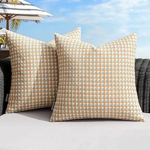 MIULEE Pack of 2 Outdoor Throw Pillow Covers Decorative Farmhouse Square Waterproof Cushion Covers for Tent Patio Garden Balcony Sofa, 18x18 Inch Orange Green