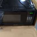 Emerson MW9255B Countertop Microwave Oven, 6 Pre-Programmed Settings, Removable Glass Turntable and Child Safety Lock, 0.9 Cu ft, 900W, Black