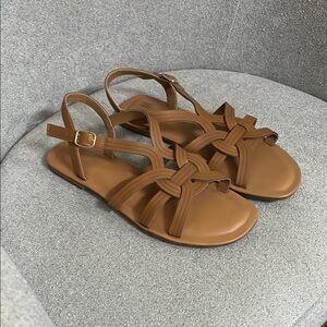 SM New York Sandals, Brown Color, Size 9