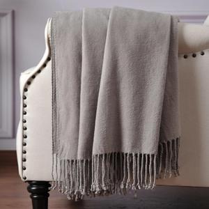 CUDDLE DREAMS Silk Throw Blanket with Hand-Knotted Fringe, Natural, Soft & Breathable (Gray)