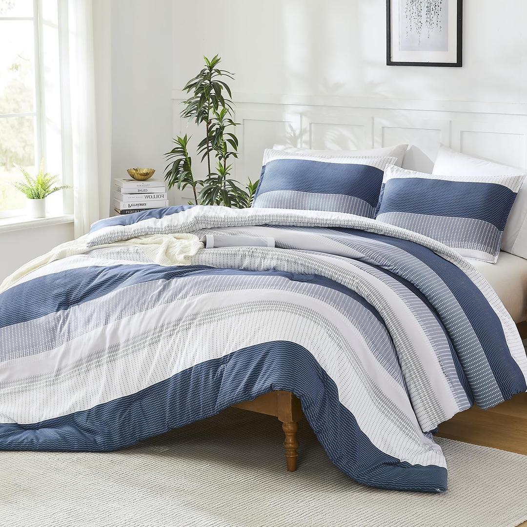 Litanika Queen Comforter Set Mineral Blue - 3 Pieces Lightweight Fluffy Bedding Comforter Sets, All Season Down Alternative Comforter (1 Comforter, 2 Pillowcases)