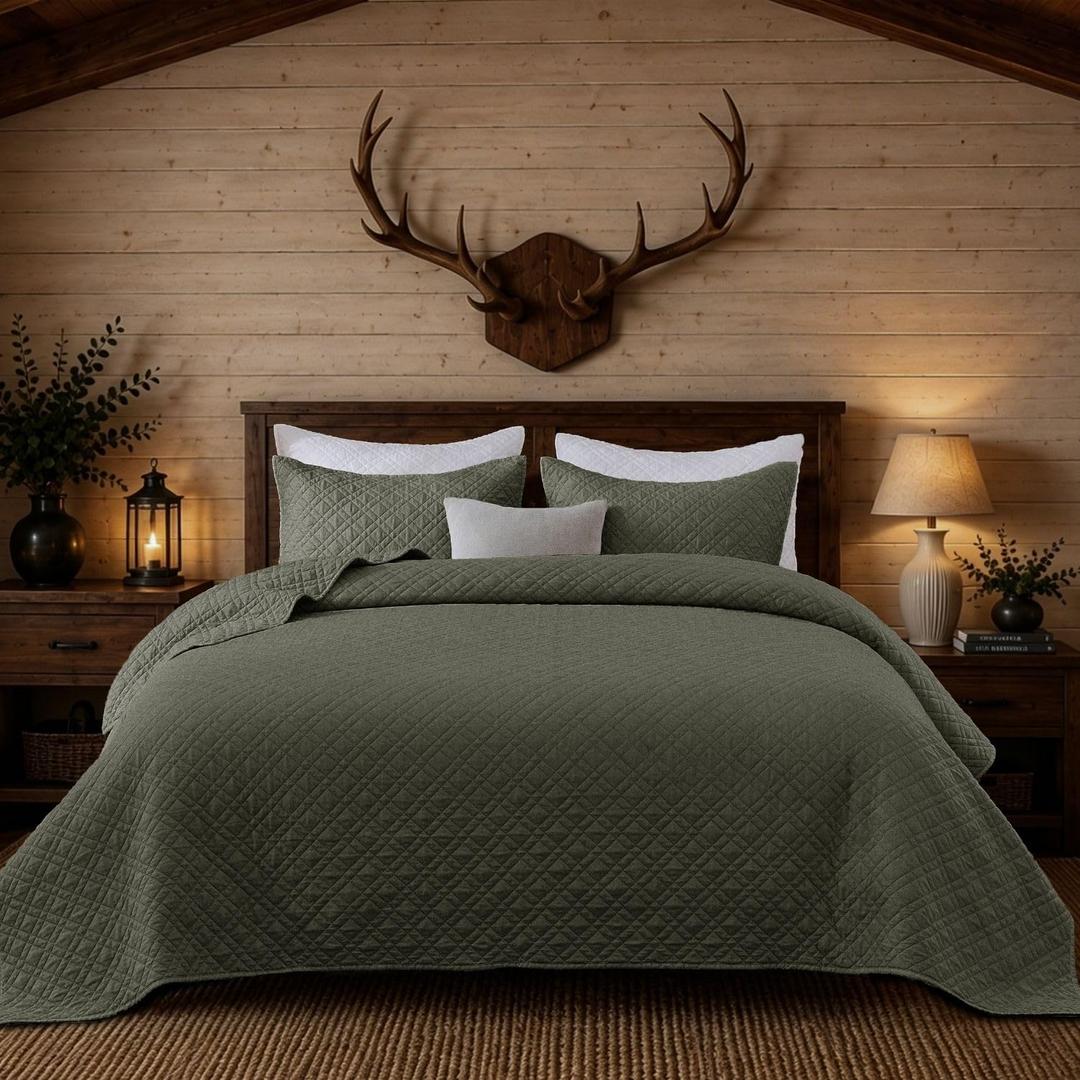 Queen Quilt Set with Shams Lightweight Quilted Bedspread Coverlet Thin Comforter Bed Cover Vintage Washed Quilted Blanket for All Season, Brushed Microfiber Diamond Stitching, Moss Green, 88"x92"