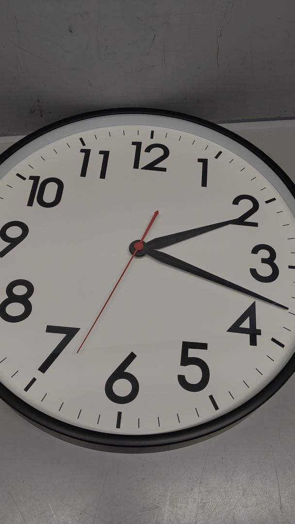 Mosewa Large Wall Clock 16 Inch Battery Operated Clock Decorative for Bedroom Living Room Kitchen Home Office