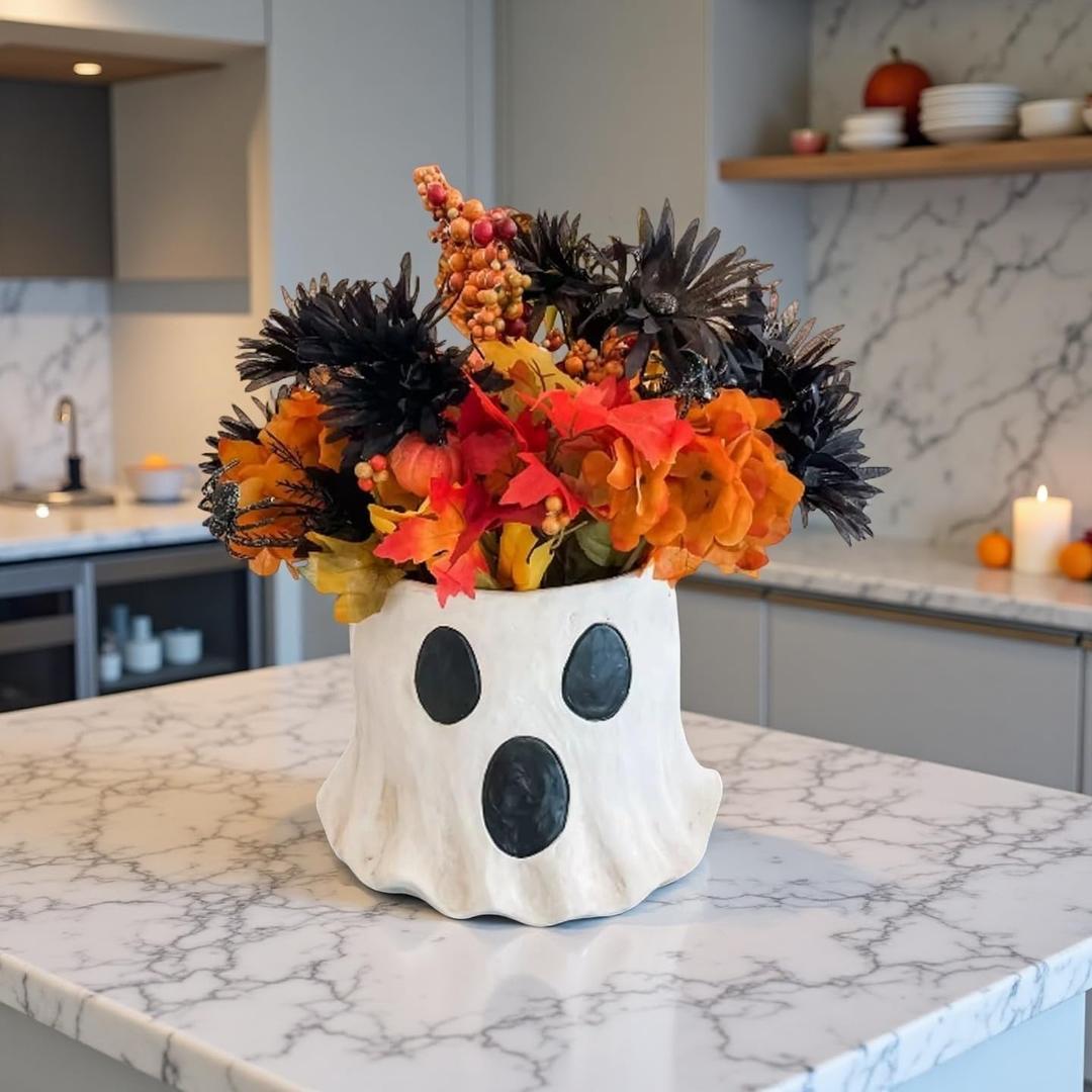 Halloween Ghost Planter,Ghost Bucket, Ghost Vase,Halloween Ghost Planter for Home Decor,Display Stand Decor for Indoor Outdoor Home Office (1 Pcs, 8 inches)