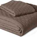Amazon Basics Brushed Microfiber Quilt Set, Extra Soft with Natural Texture, 2-Piece, Twin/Twin XL, Brown