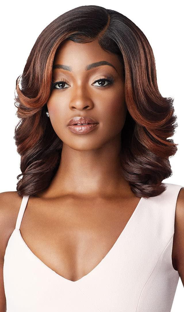 Outre Melted Hairline Lace Front Wig HD Transparent Lace Deluxe Wide Lace Part 2x5 ARLISSA (1)