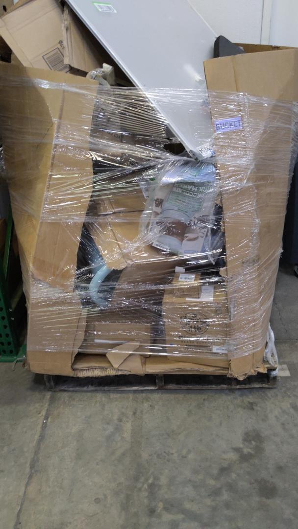 Pallet of Salvage items