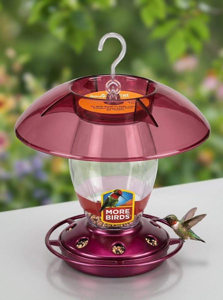 2 x Plastic Hummingbird feeder
