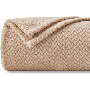 NEWCOSPLAY Super Soft Throw Blanket Brown Premium Silky Flannel Fleece Leaves Pattern Lightweight Bed Blanket All Season Use (Brown, Throw(50"x60"))