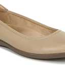 Naturalizer Women's Flexy Round Toe Ballet Flat (9, Nude)