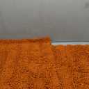 BOANKODU Bathroom Rugs Sets 2 Piece, Extra Soft Chenille Bath Mat Ultra Absorbent Bathroom Rug, Bathroom Mat with Non-Slip Bottom, Machine Washable Bath Rugs (20x32 Inch + 16x24 Inch, Orange)