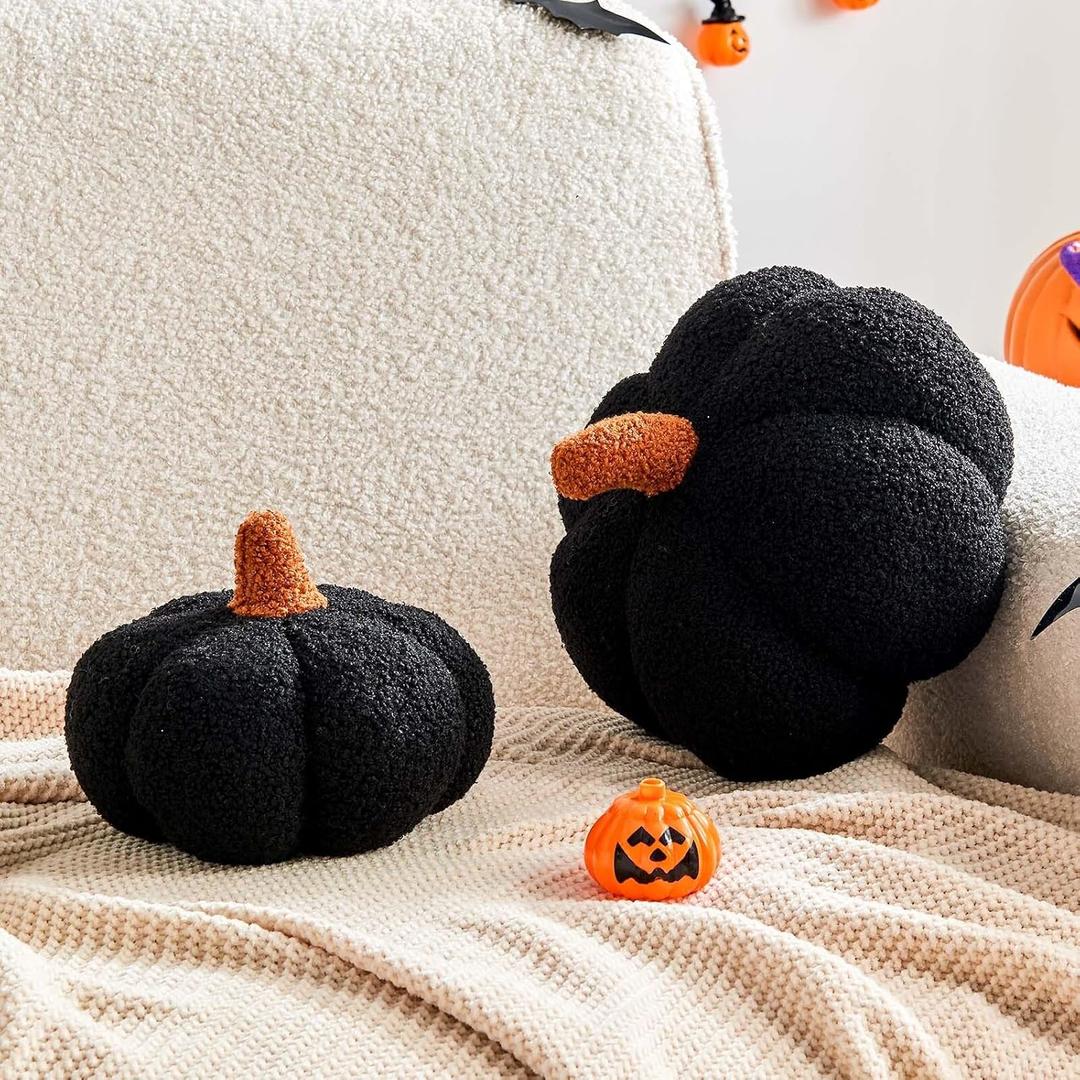 Pumpkin Pillows Set of 2, Black Halloween Fall Throw Pillows, Cute Aesthetic Plush Decorative Pillows, Soft Fleece Sherpa Pumpkin Shaped Plush Cushion for Accent Cushion Gifts for Holiday