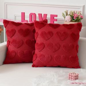 Kevin Textile Heart Love Cute Decorative Throw Pillow Covers 18x18 Inch Set of 2 Soft Faux Fur Pillow Covers for Valentine's Day Gifts Fluffy Plush Pillow Case for Couch Cushion Livingroom Red