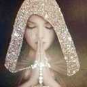 lDIY 5D Diamond Art kit for Adults, a Woman in Jewelry, Circular Jewel Crafts Art Perfect for Relaxation, Puzzle Home Game for Wall Decor Gift 16" x 12"