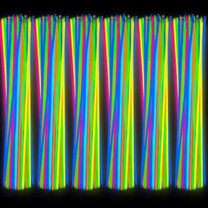 Deekin 22 Inch Glow Necklaces Sticks Bulk Light up with Connectors Party Neon Glow in the Dark for Carnival Birthday Festivals Raves Wedding Favors