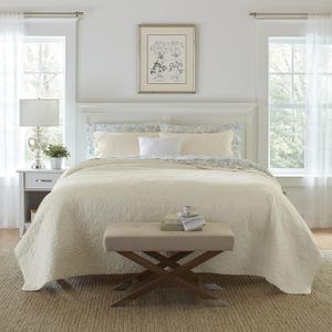 Laura Ashley - Felicity Collection - Quilt Set - 100% Cotton, Reversible, All Season Bedding with Matching Sham(s), Pre-Washed for Added Softness, King, Ivory