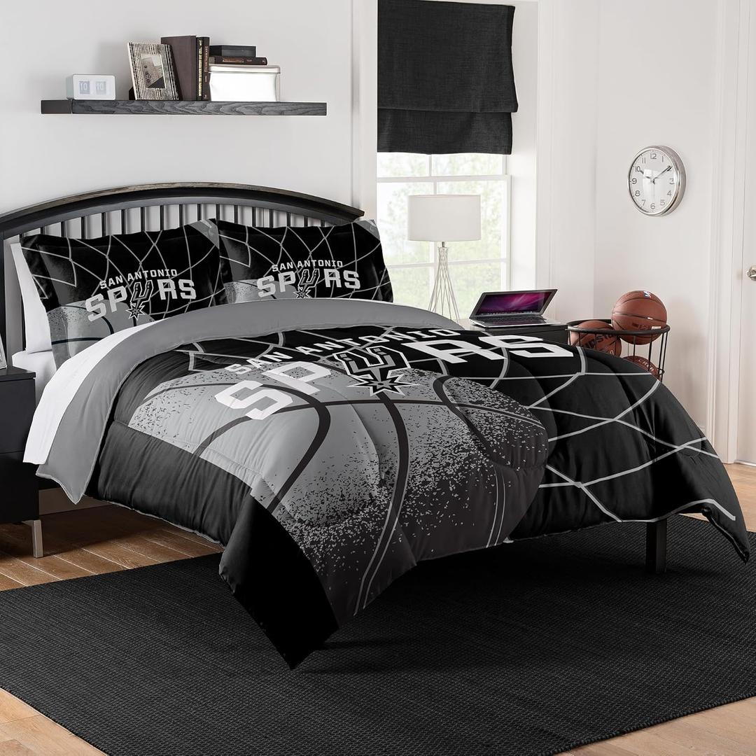 NORTHWEST San Antonio Spurs Officially Licensed NBA Comforter Set  Full/Queen & Twin/Twin XL  Soft Bedding with Team Logo & Pillow Shams  Basketball Fan Bedroom Set, Full/Queen