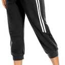 KaiDi Women's Capri Sweatpants - Casual Capri Pants with Pockets, Drawstring Workout Sweatpants for Yoga (Medium, Black)