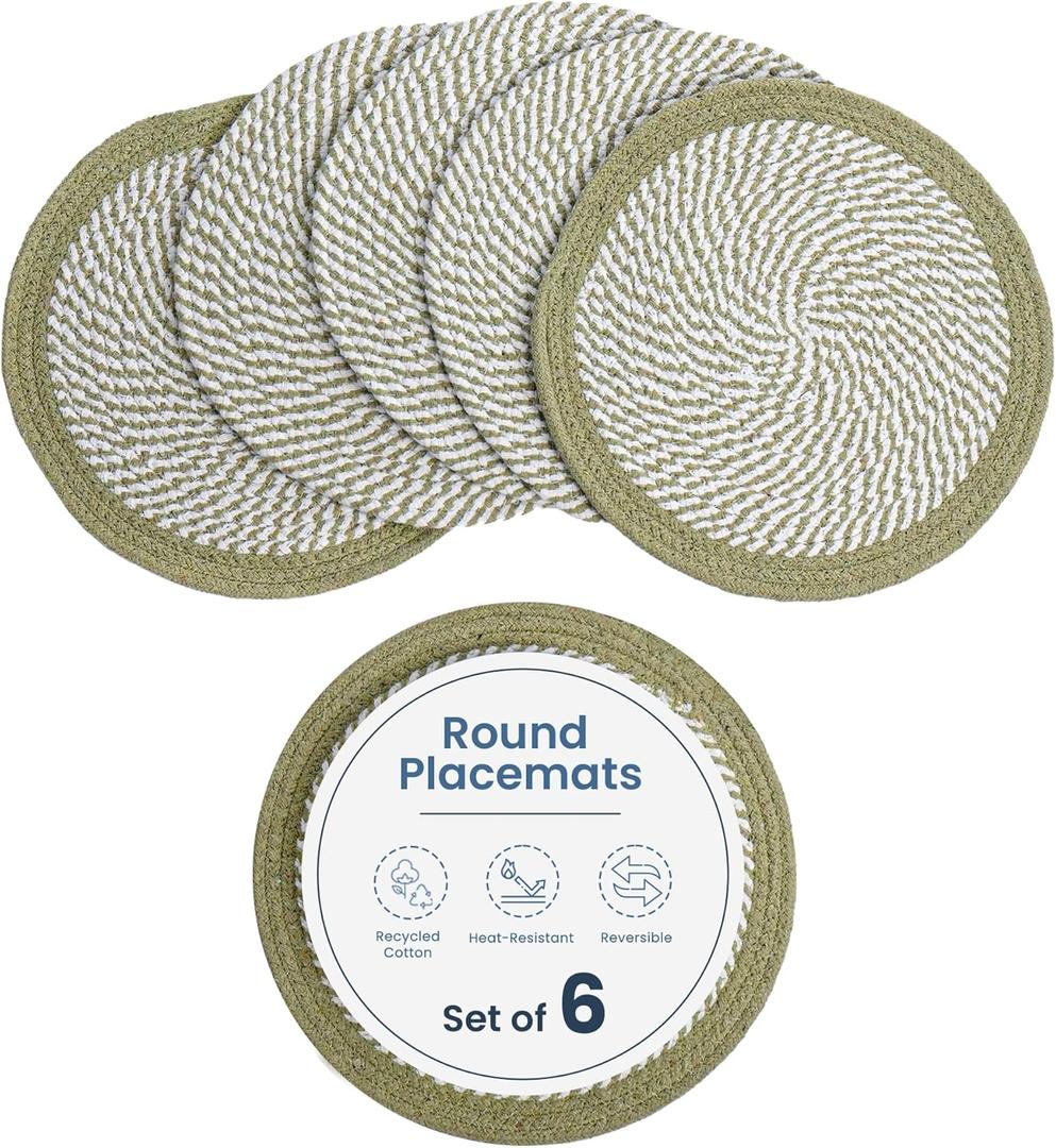 The Fine Living Co. Braided Cotton Placemats (Set of 6, 13.5 Inches), Washable Anti-Slip Heat Resistant Mats, Boho Woven Round Table Mats for Summer Table Decor, Kitchen and Dining (Green)